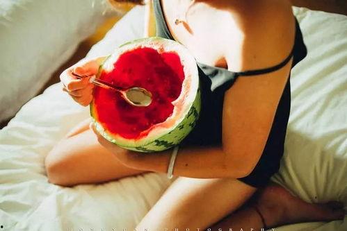 中国女作家吃瓜,揭秘娱乐圈幕后故事